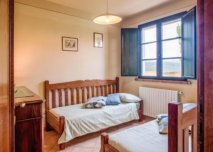 Le Debbiare-5 By Interhome